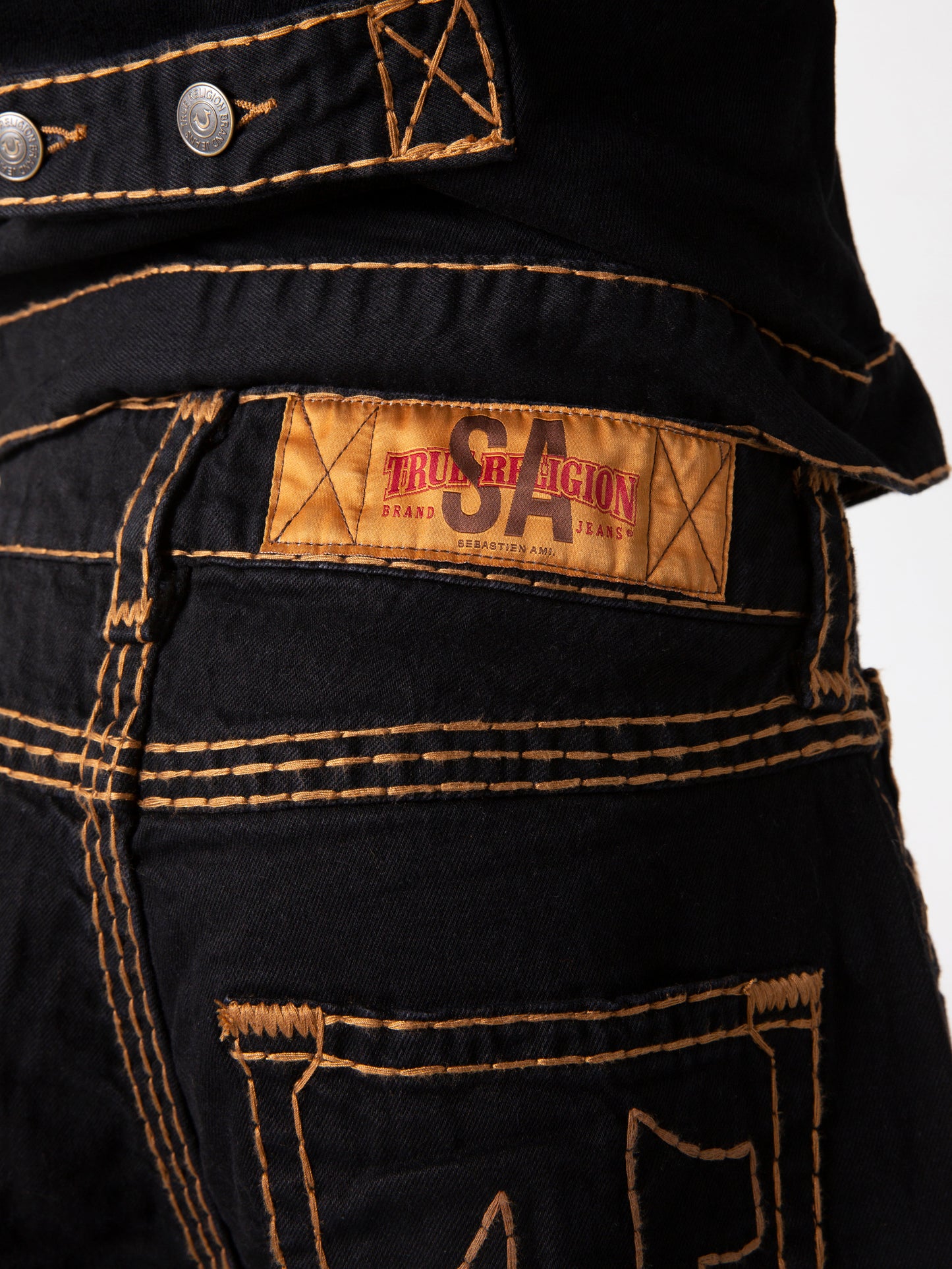 WARPED JOEY JEANS : BLACK CAIRO