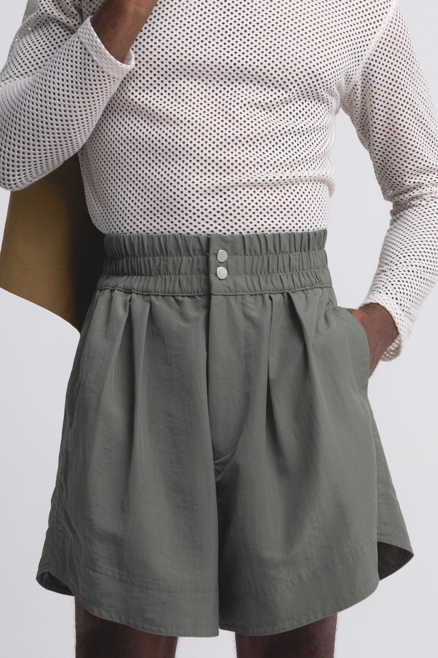 PLEATED TRACK SHORTS : SAGE