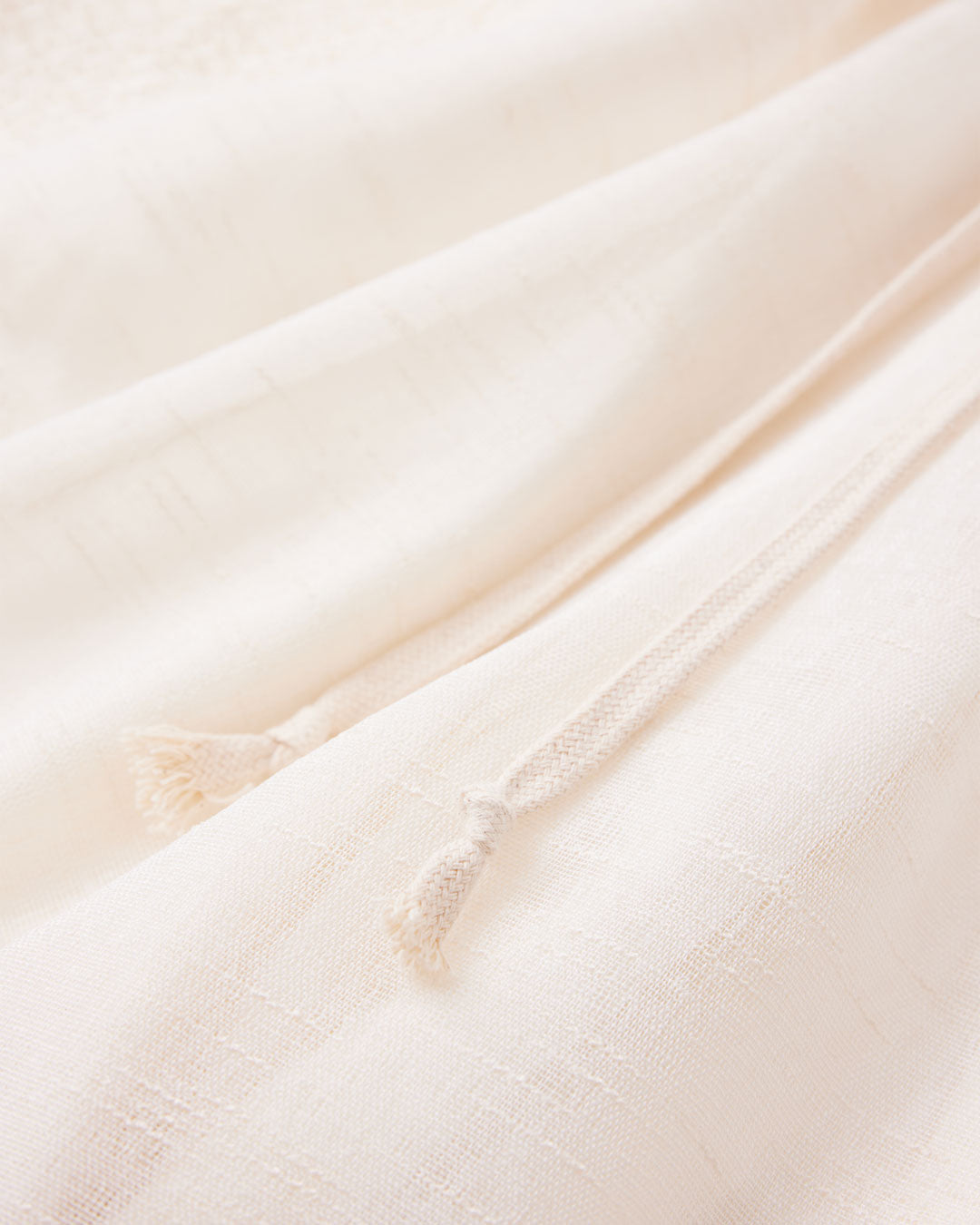 PLEATED BOXER SHORTS : NATURAL SHEER