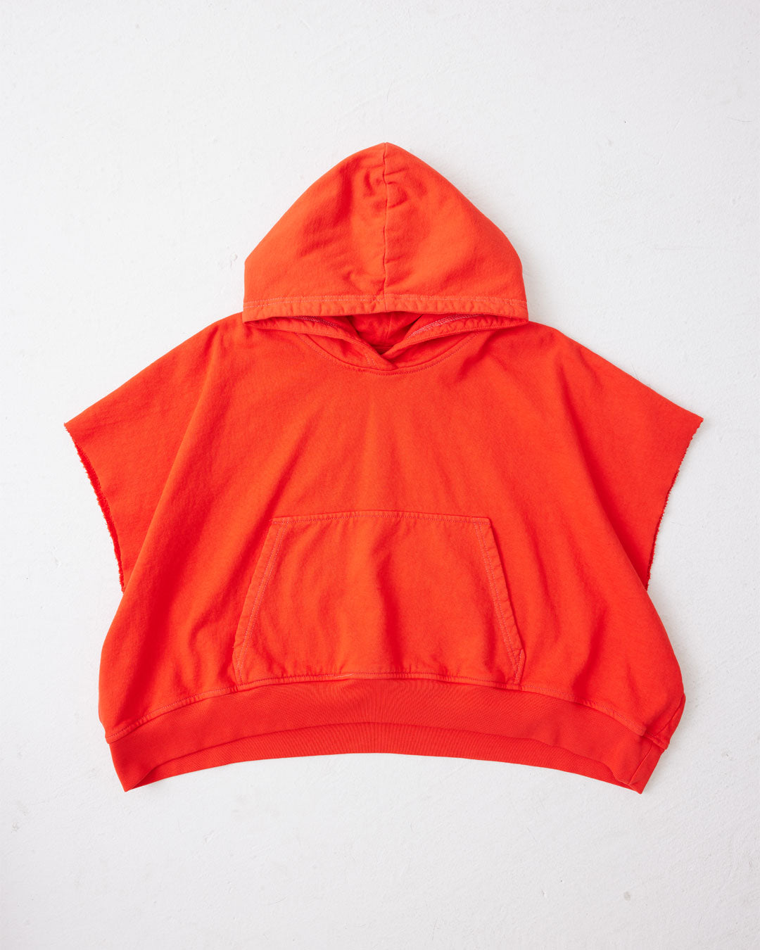 SLEEVELESS CROPPED PULLOVER HOODIE : BO
