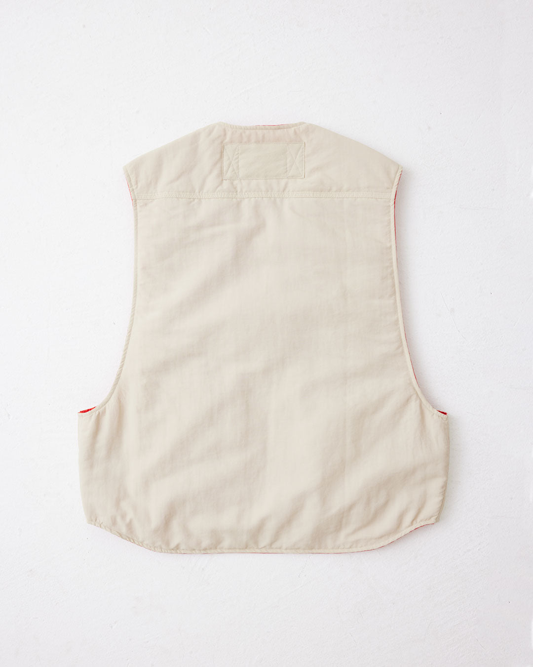 UTILITY PUFFER VEST : BONE/BLOOD ORANGE
