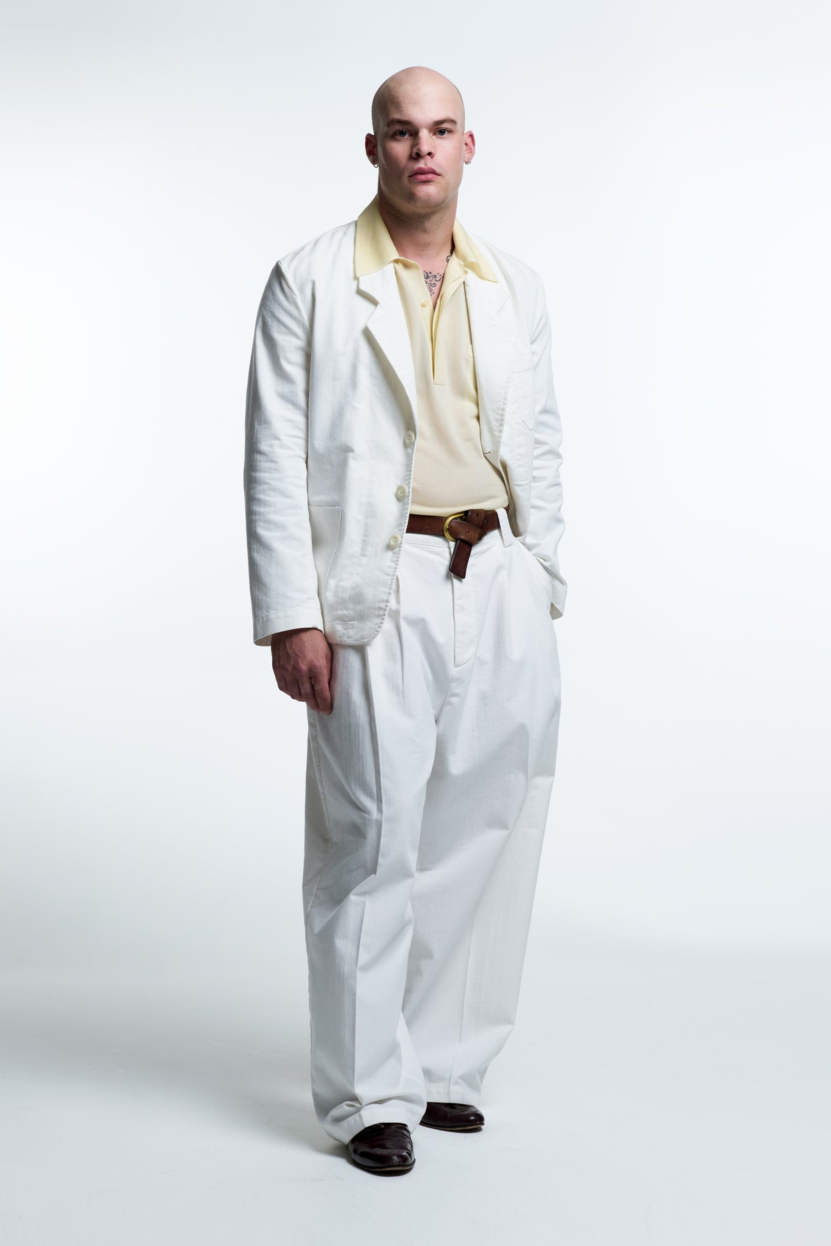 PLEATED CHORE TROUSERS : WHITE COTTON TWILL