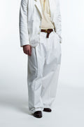 PLEATED CHORE TROUSERS : WHITE COTTON TWILL