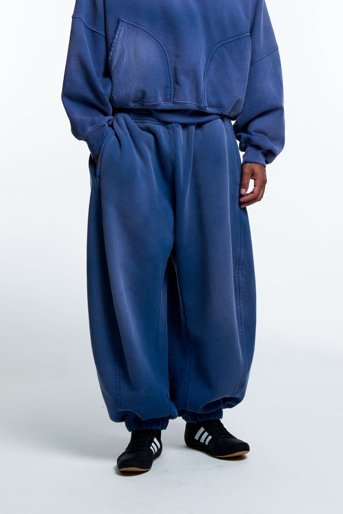 WARPED CLASSIC SWEAT PANT : SF INDIGO