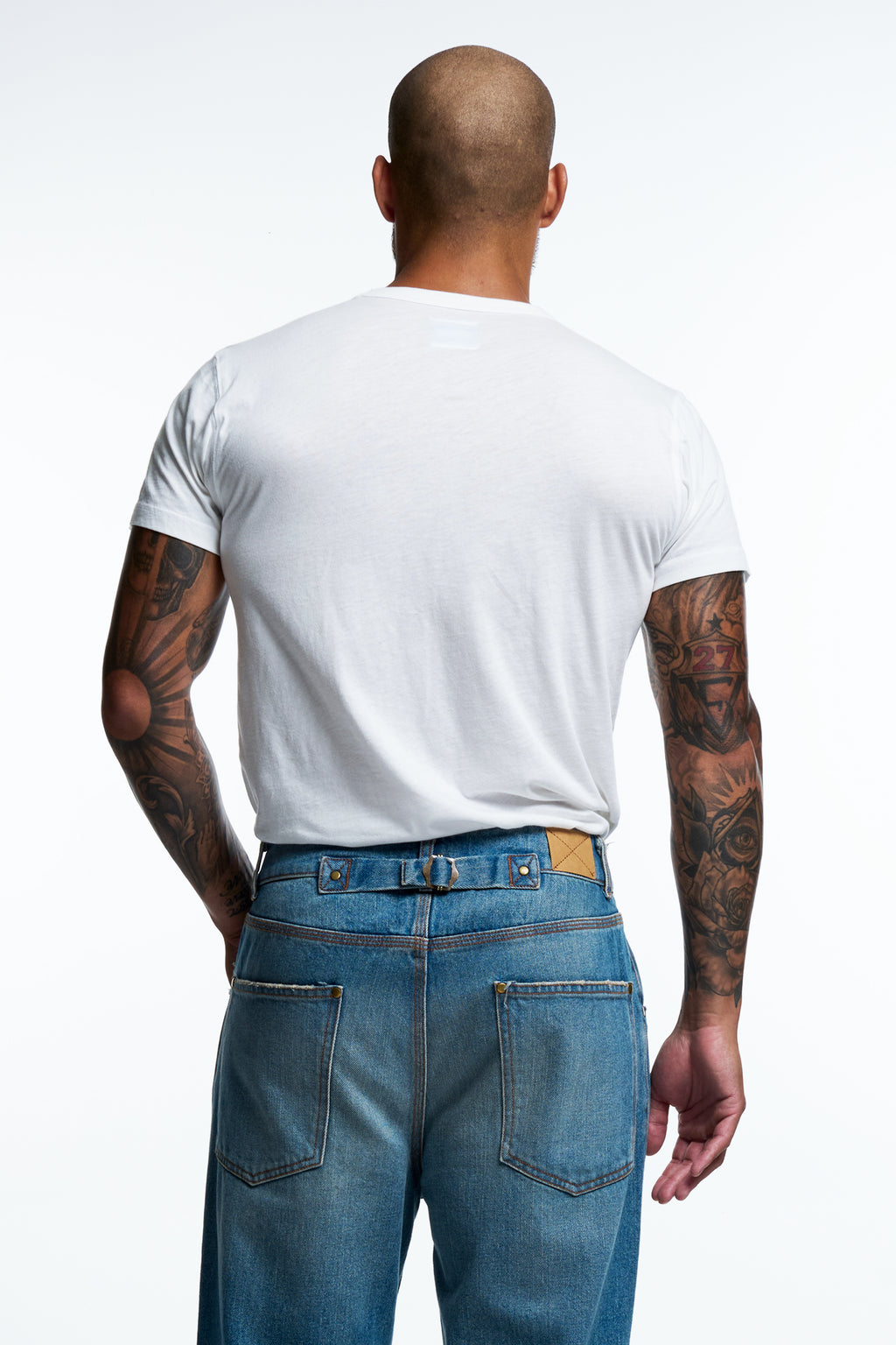 CLASSIC T-SHIRT : WHITE