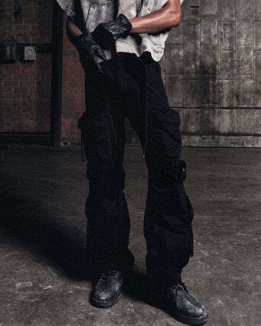 WARPED CARGO JEANS : ONYX